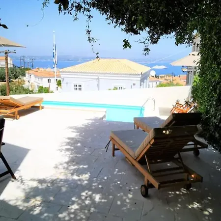 View-topia Amazing View, Private Pool, Close To The Center. * Spetses Town