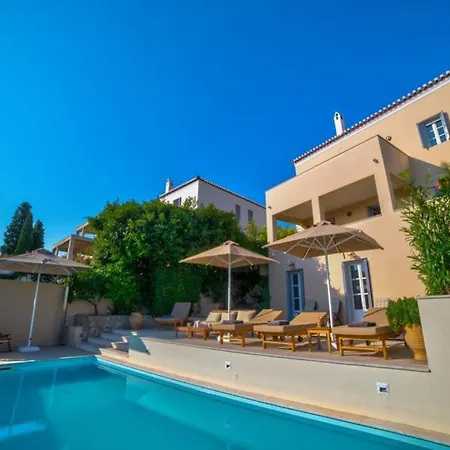Holiday home View-topia Amazing View, Private Pool, Close To The Center.